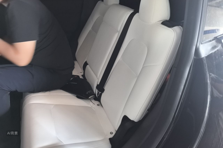 Tesla Model Y 2022 #19 Tesla Model Y 2022 car image #19