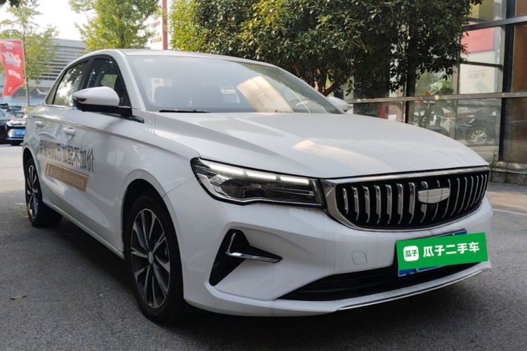 GEELY Emgrand 2025 #4 GEELY Emgrand 2025 car image #4