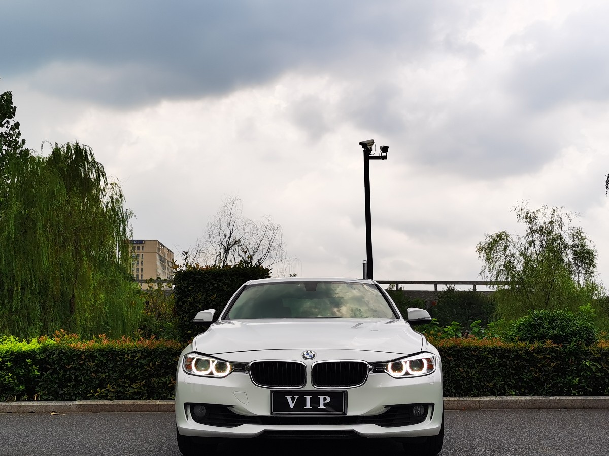 BMW 3 Series 2014 imagen de coche #2