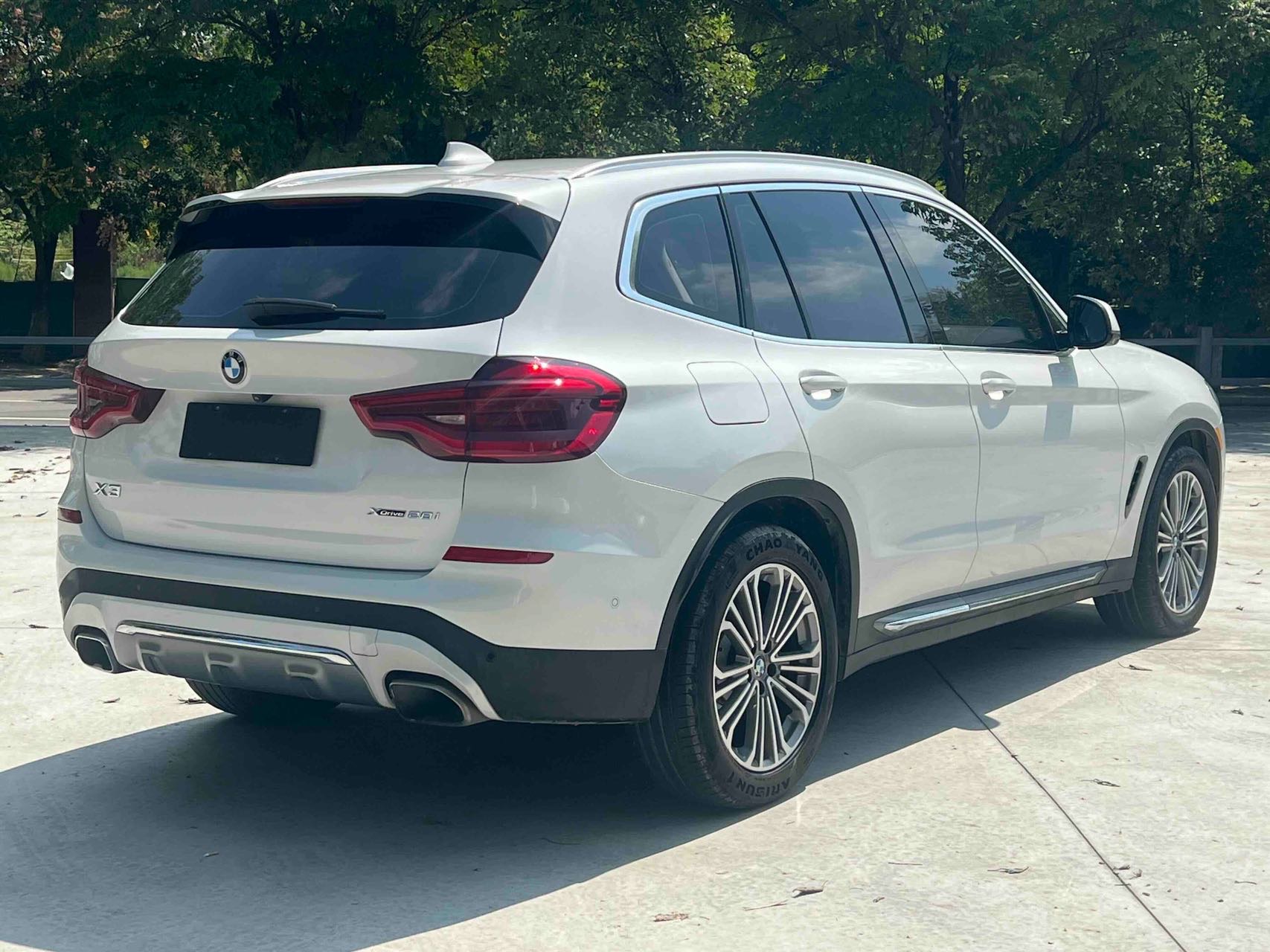 BMW X3 2019 car image #9