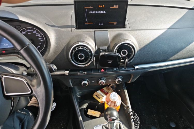 Audi A3 2016 car image #13