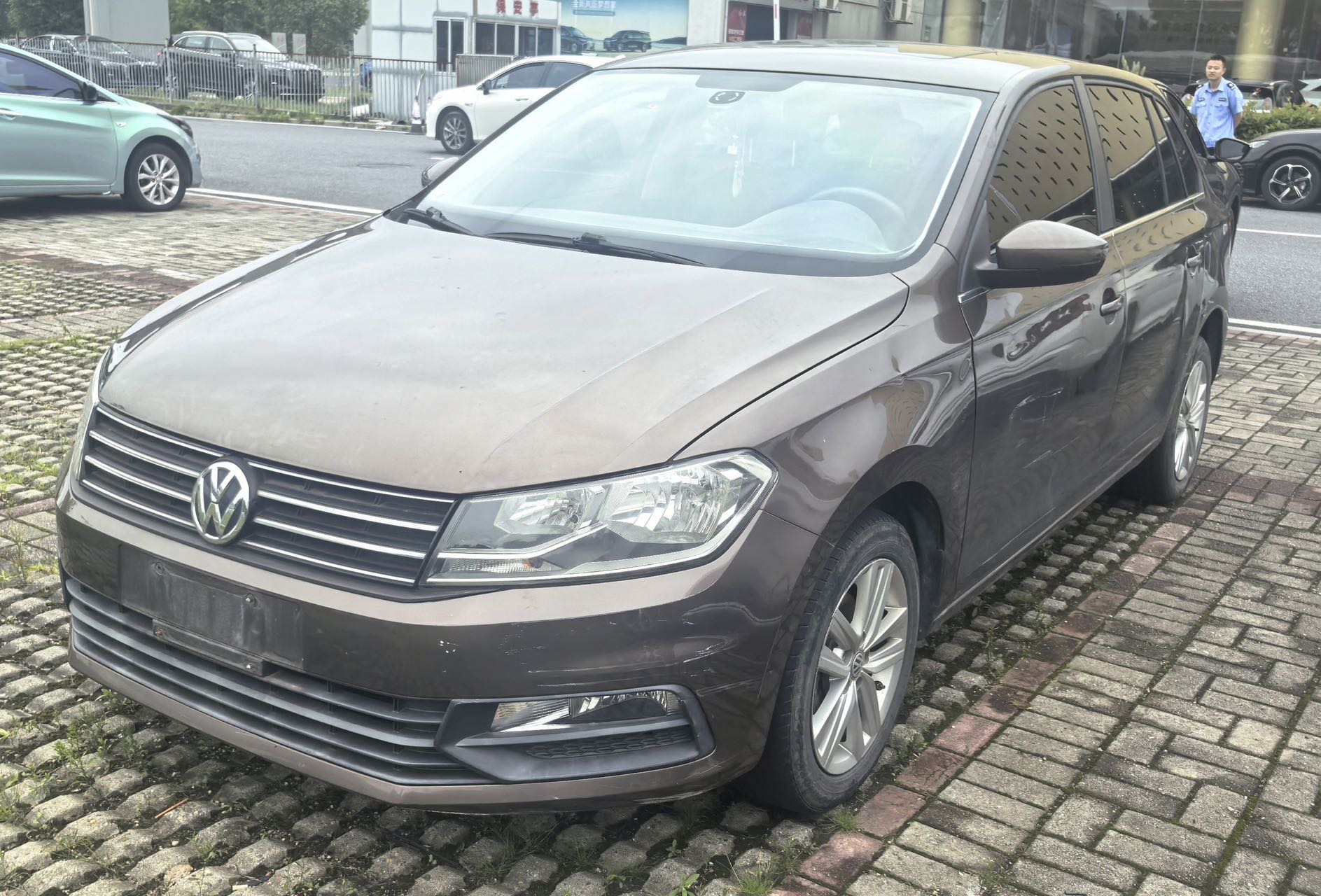 Volkswagen Santana 2016 car image 