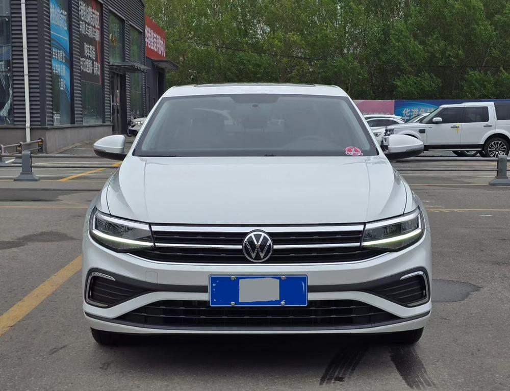 Volkswagen Bora 2023 car image #2