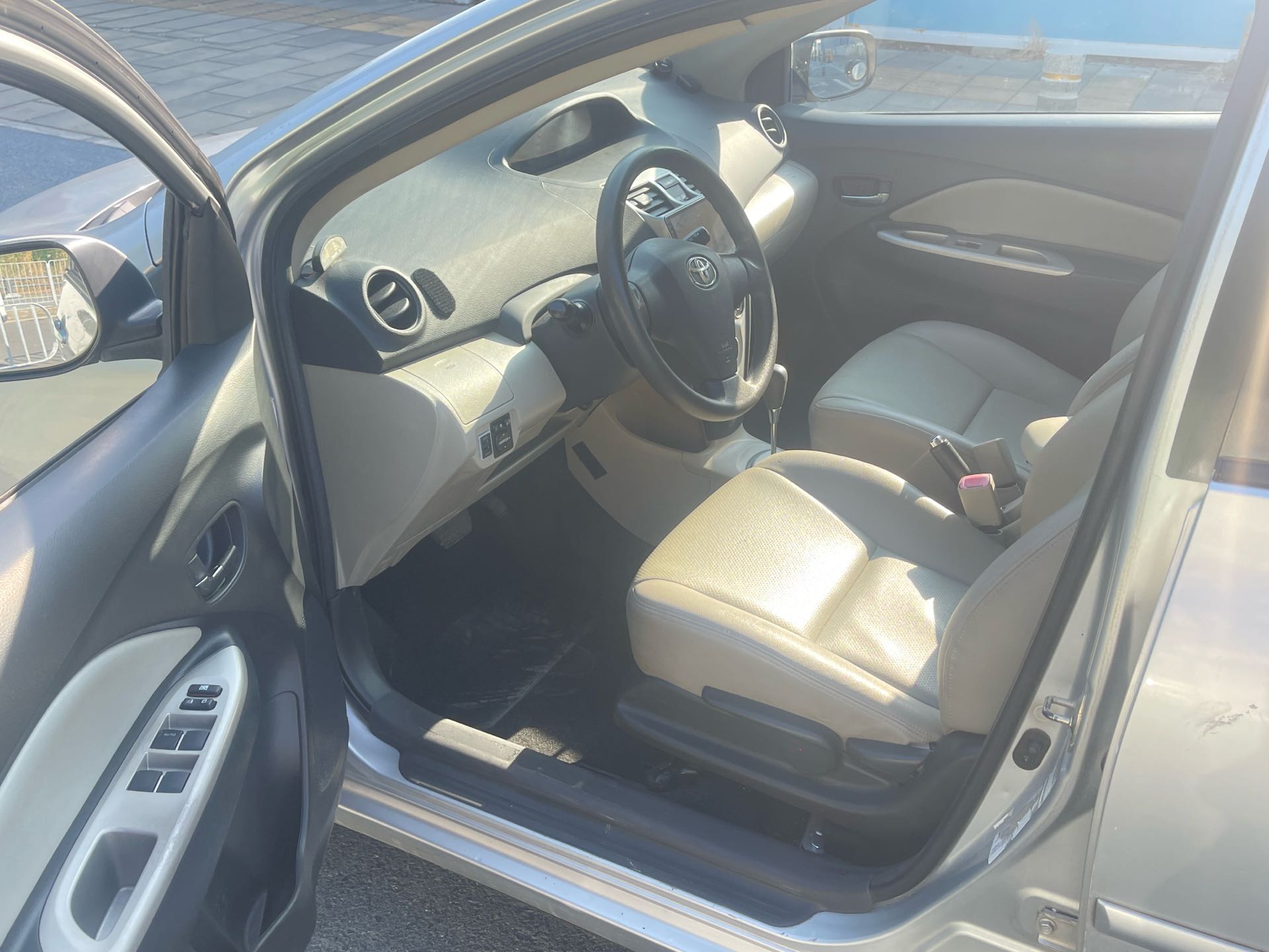 Toyota Vios 2009 immagine di auto #7
