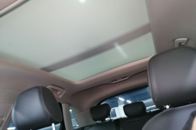 Audi Q3 2018 #18 Audi Q3 2018 car image #18