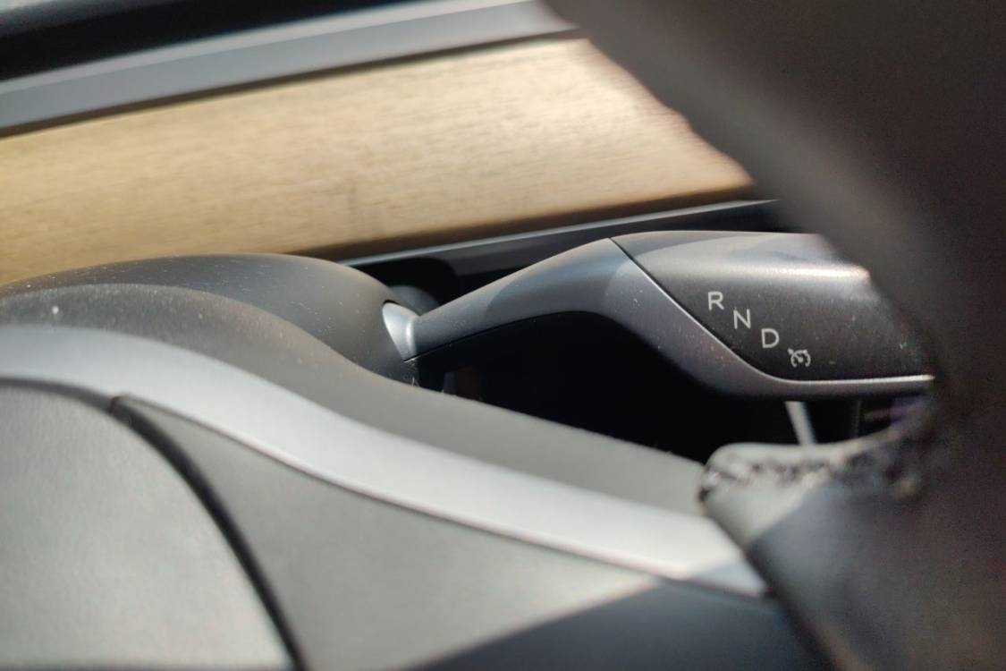 Tesla Model 3 2020 صورة سيارة #26
