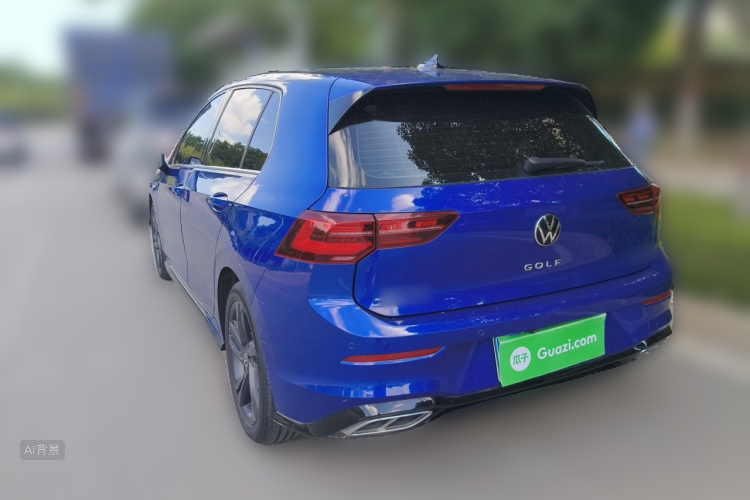 Volkswagen Golf 2022 car image #5