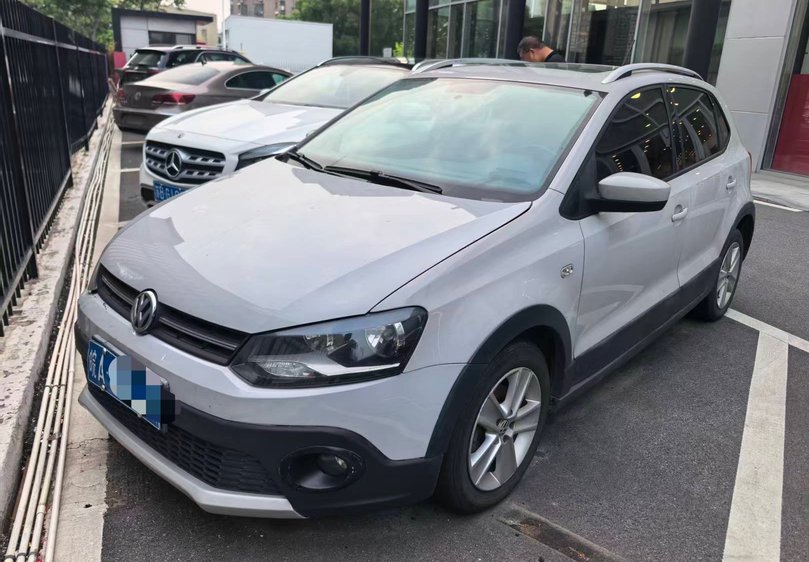 Volkswagen Polo 2012 Volkswagen Polo 2012 car image