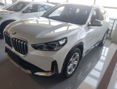 BMW X1 2023 car image 