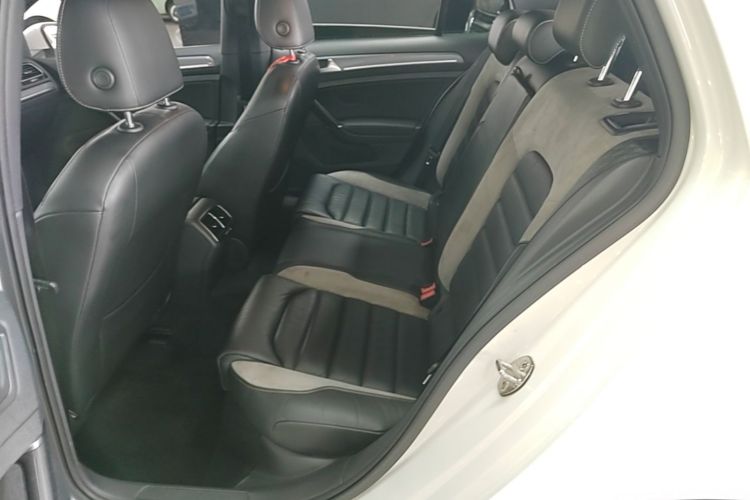 Volkswagen Golf 2017 #13 Volkswagen Golf 2017 car image #13