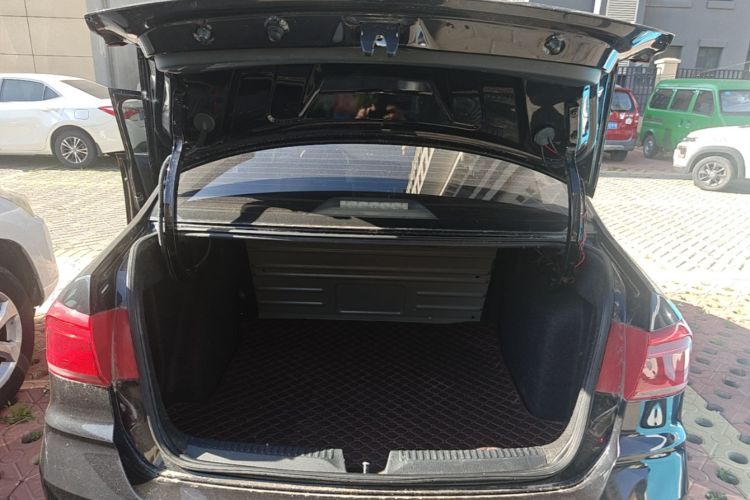Volkswagen Santana 2018 #19 Volkswagen Santana 2018 car image #19