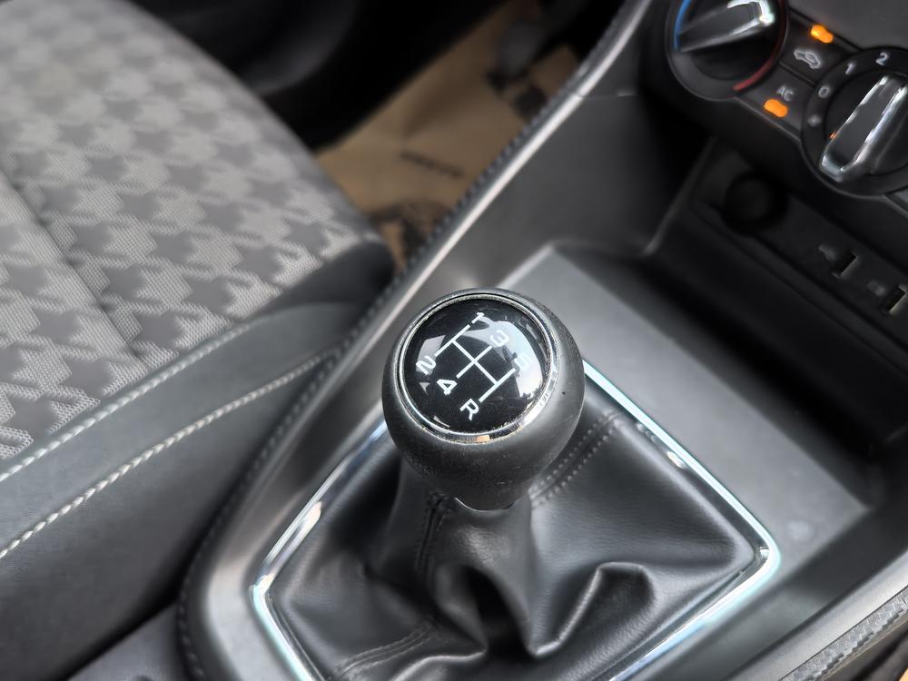 MG ZS 2018 car image #15
