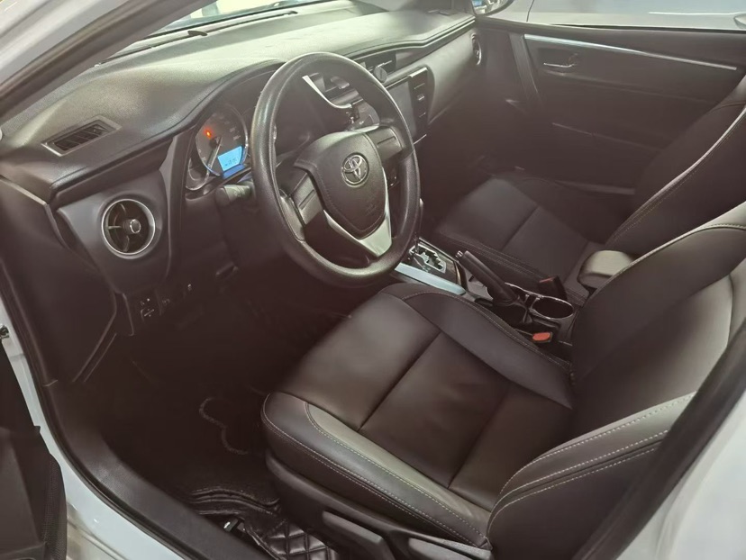 Toyota Corolla 2018 car image #2