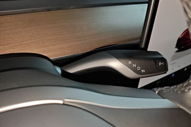 Tesla Model 3 2022 immagine di auto #18