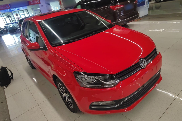 Volkswagen Polo 2017 car image #6