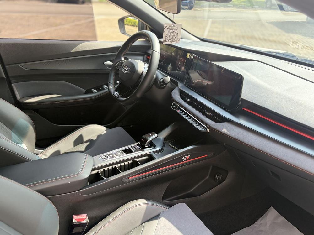 GEELY Binray 2022 #13 GEELY Binray 2022 image de voiture #13