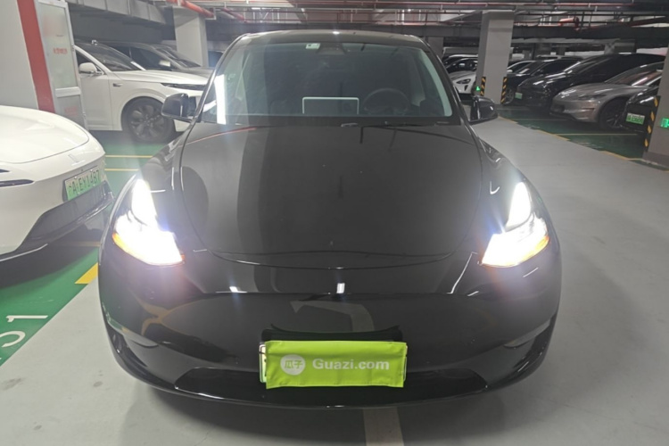 Tesla Model Y 2021 #3 Tesla Model Y 2021 immagine di auto #3