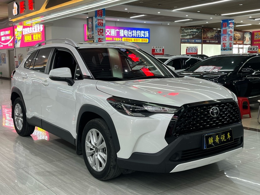 Toyota Corolla Cross 2023 car image #2