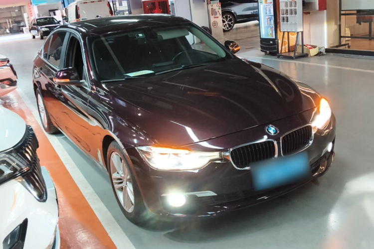 BMW 3 Series 2017 #4 BMW 3 Series 2017 car image #4