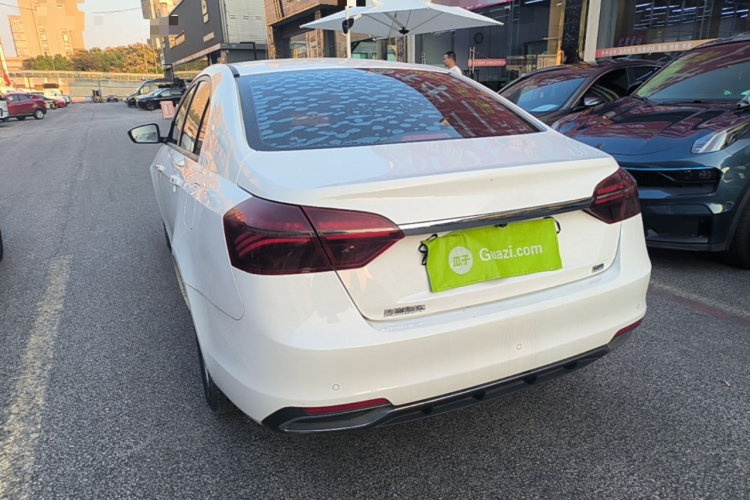GEELY Emgrand 2021 car image #5