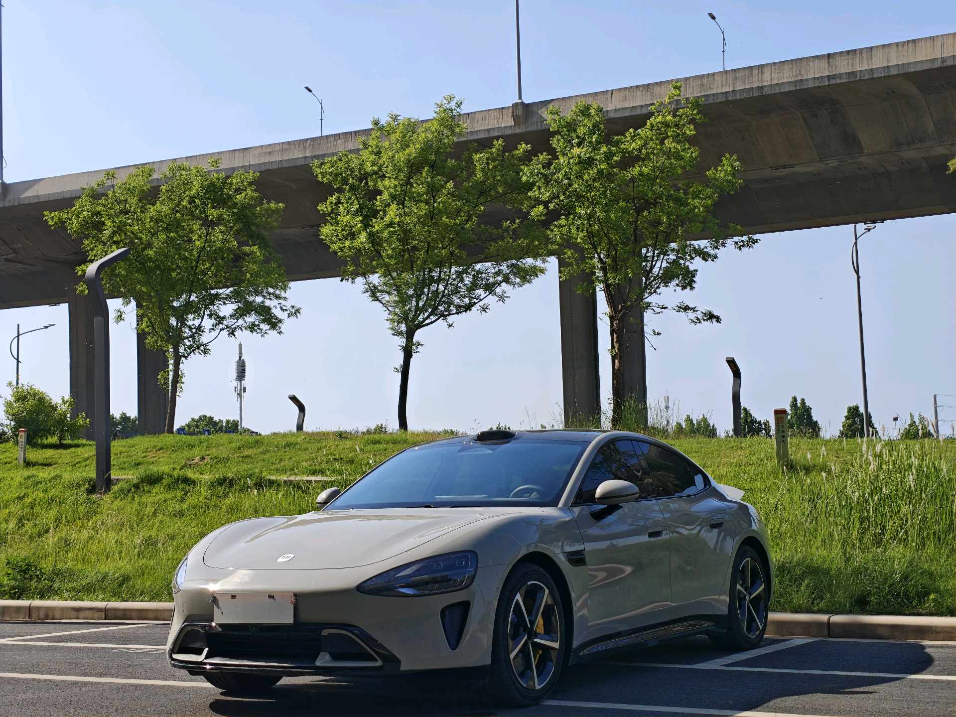 2025 2025 car image