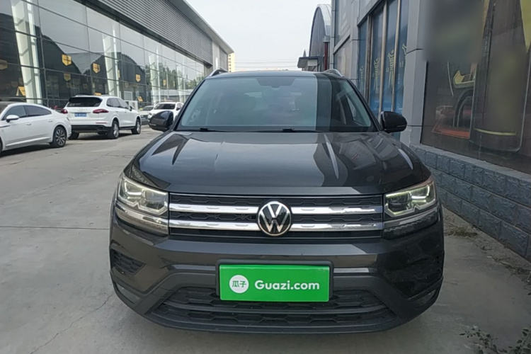Volkswagen Tharu 2023 car image #3
