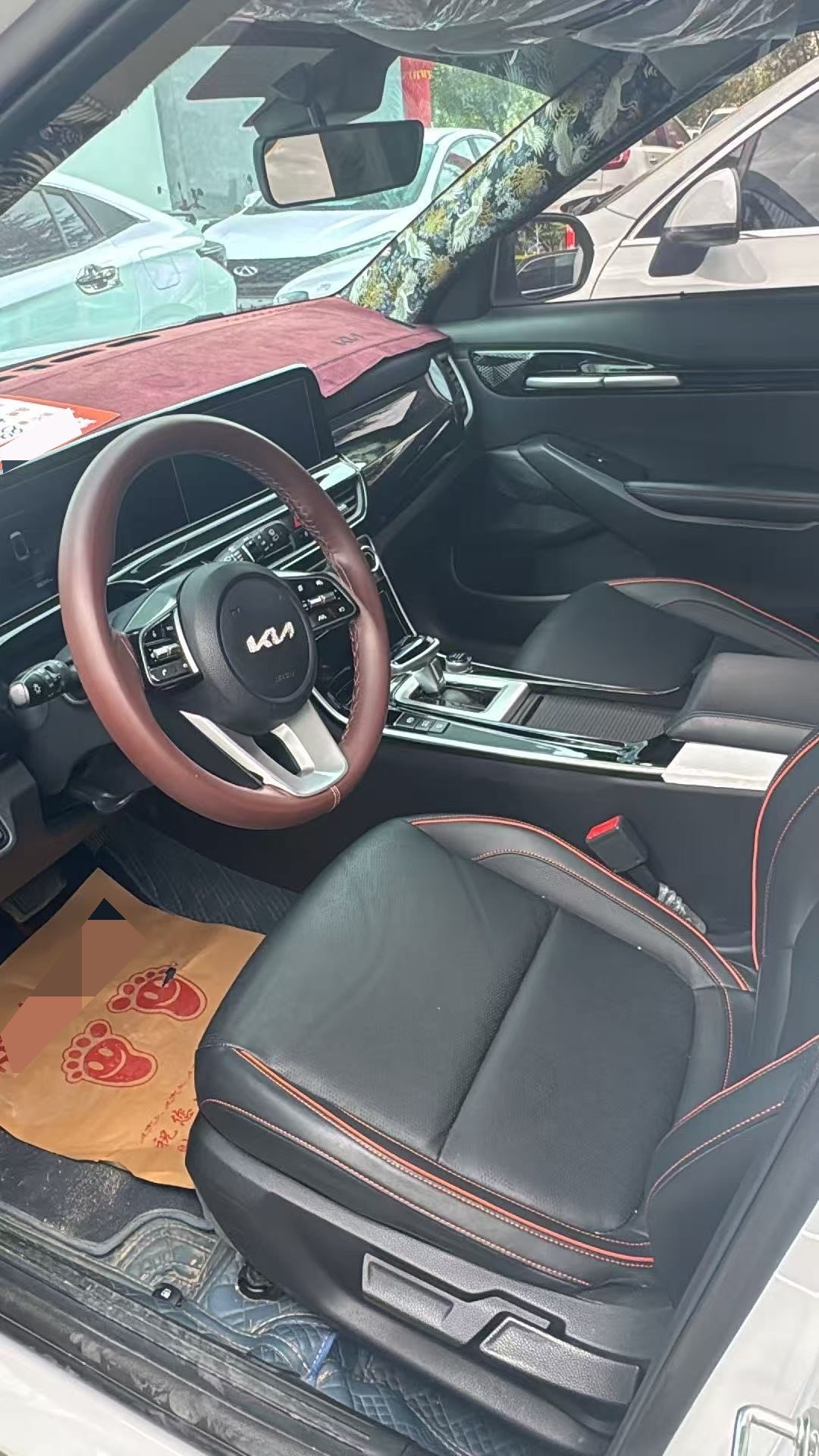 Kia Seltos 2023 صورة سيارة #4