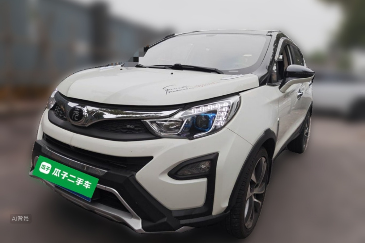 BYD Yuan 2016 #2 BYD Yuan 2016 изображение автомобиля #2