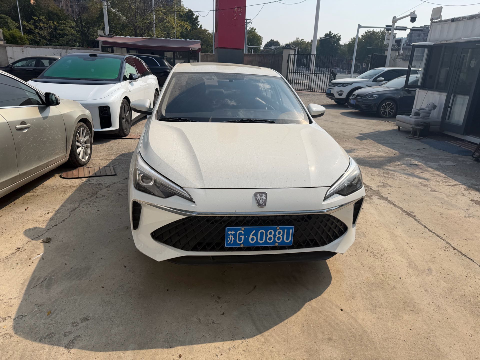 Roewe i5 2023 immagine di auto #5