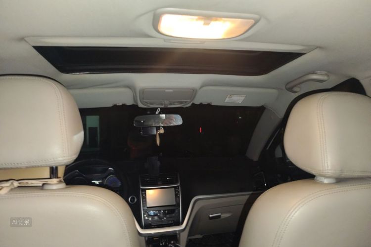 GEELY Emgrand 2015 car image #20