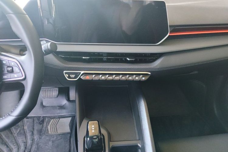 GEELY Binray 2025 #13 GEELY Binray 2025 imagen de coche #13