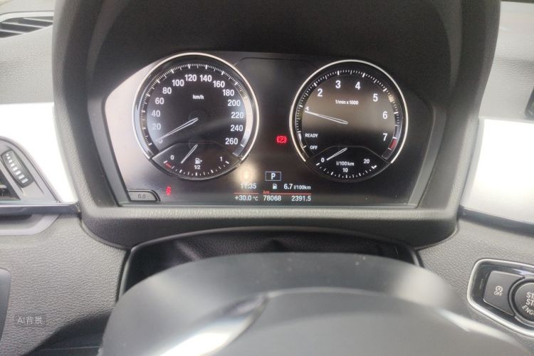 BMW X1 2019 car image #14