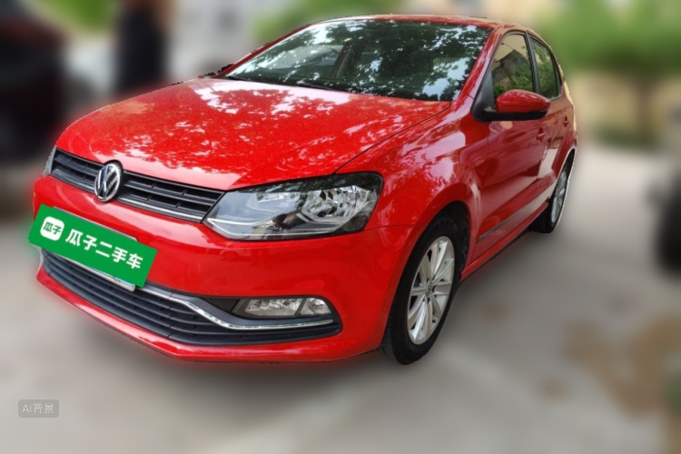 Volkswagen Polo 2015 car image #2