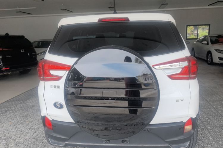 BYD Yuan New Energy 2020 #6 BYD Yuan New Energy 2020 car image #6