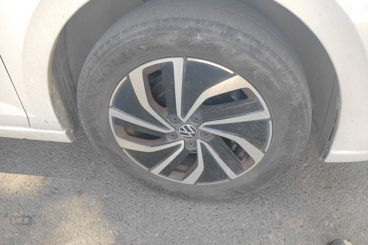 Volkswagen Lavida 2024 car image #9