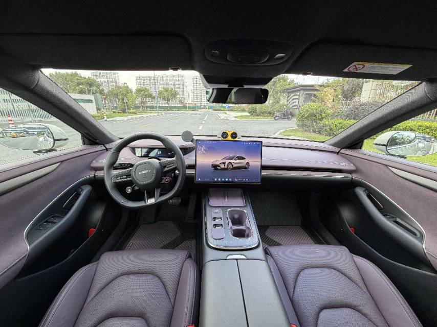 MI SU7 2025 car image #13