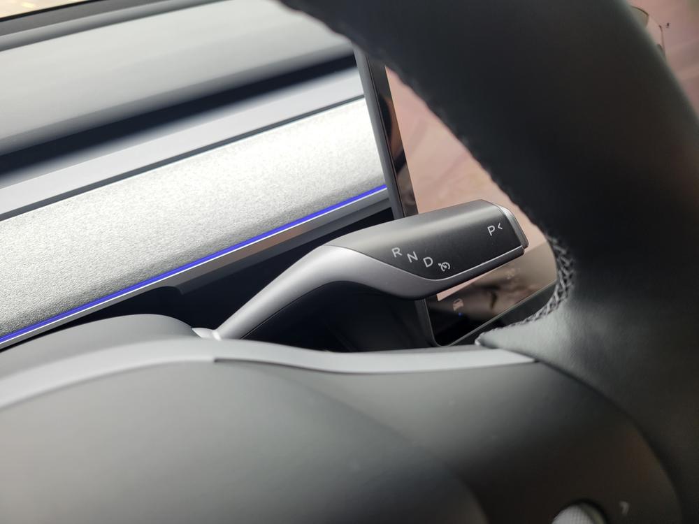 Tesla Model Y 2023 #15 Tesla Model Y 2023 car image #15