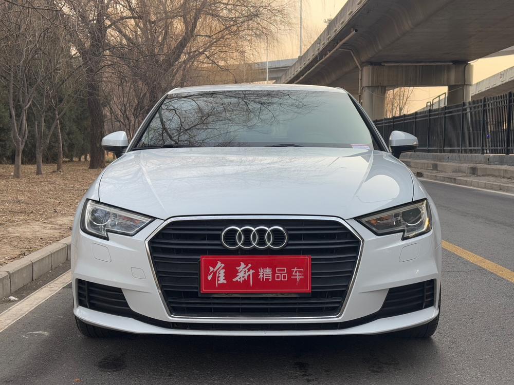 Audi A3 2018 car image #2