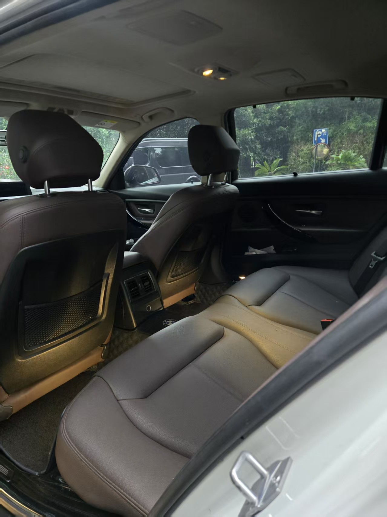 BMW 3 Series 2019 car image #4