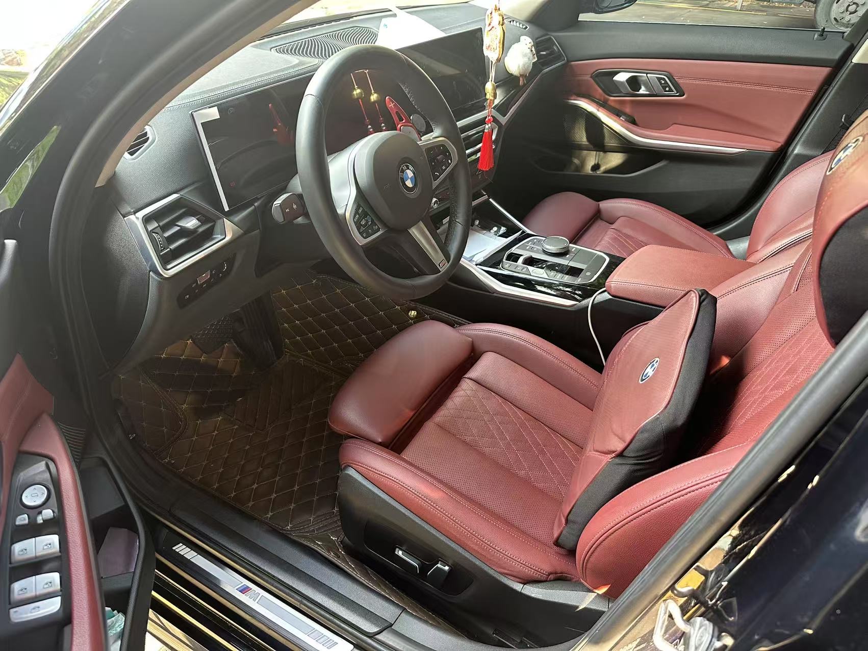 BMW 3 Series 2023 immagine di auto #6