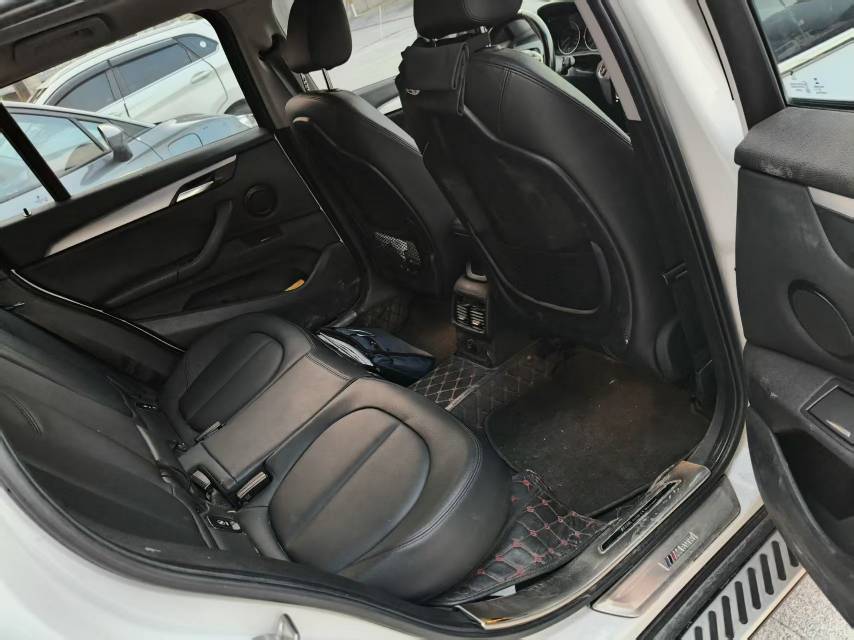 BMW X1 2016 #4 BMW X1 2016 صورة سيارة #4
