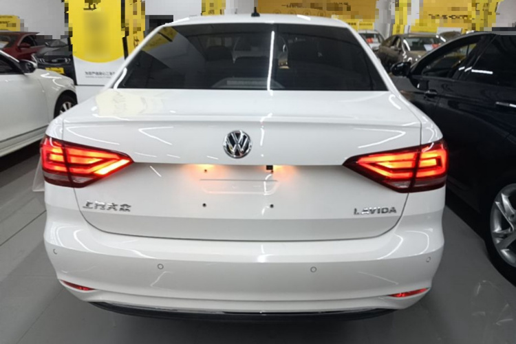 Volkswagen Lavida 2021 car image #6