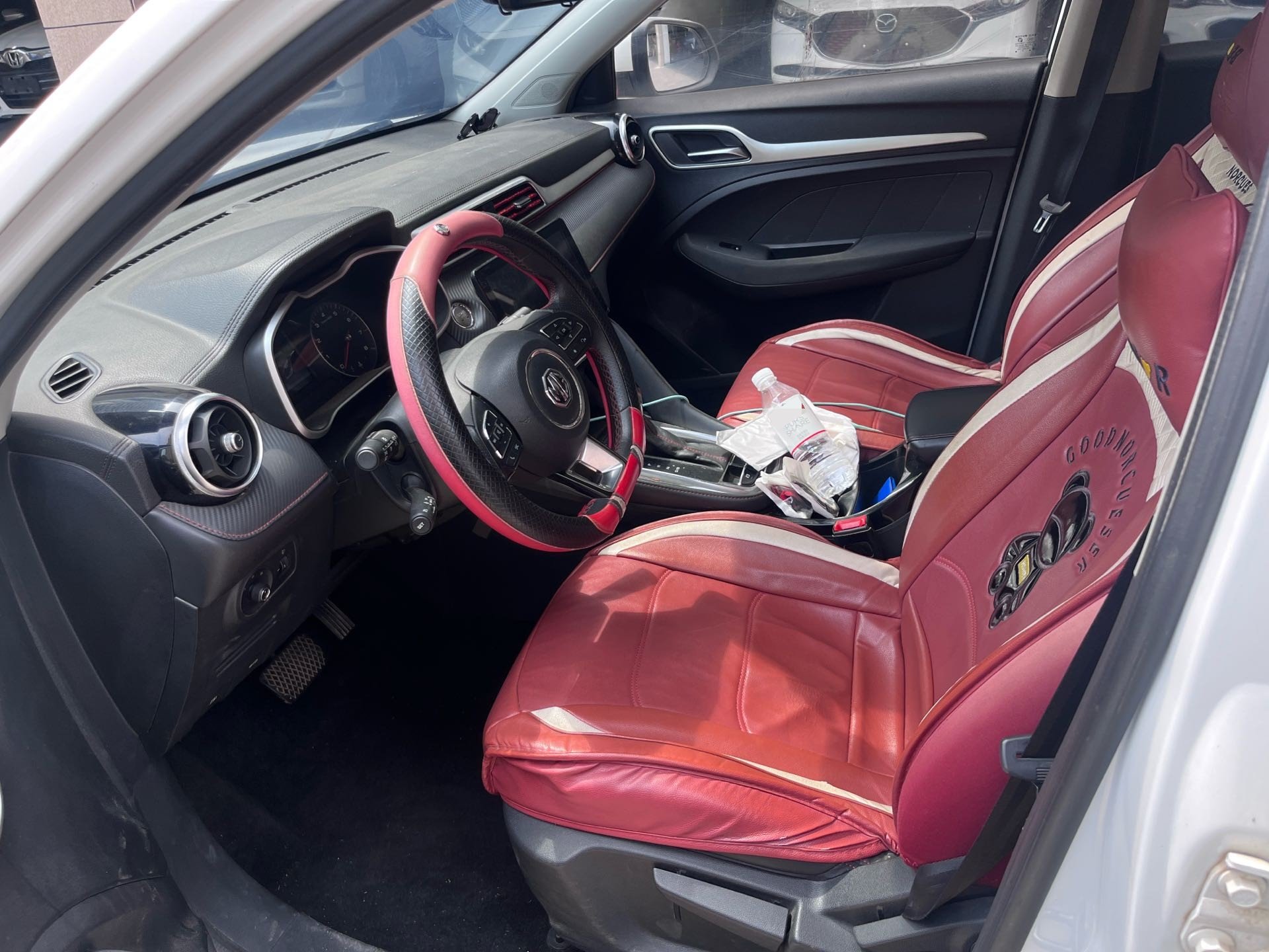 MG ZS 2019 car image #3