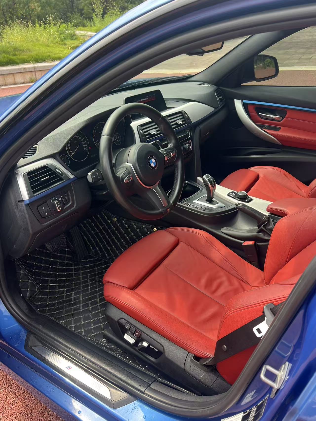 BMW 3 Series 2019 #7 BMW 3 Series 2019 car image #7