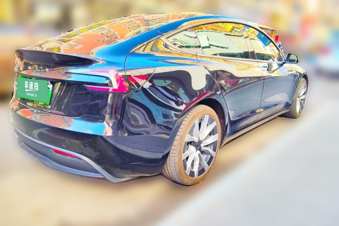 Tesla Model 3 2024 immagine di auto #4