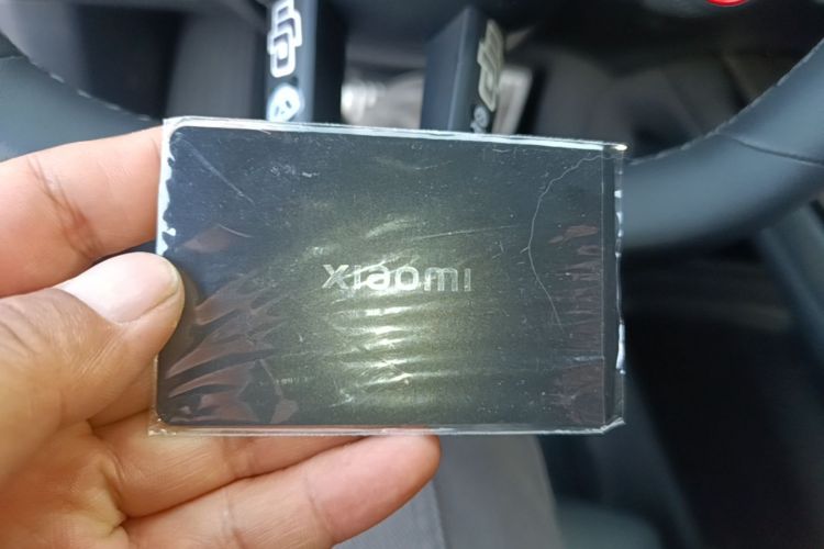 MI SU7 2025 immagine di auto #9