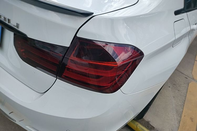 BMW 3 Series 2015 #8 BMW 3 Series 2015 car image #8