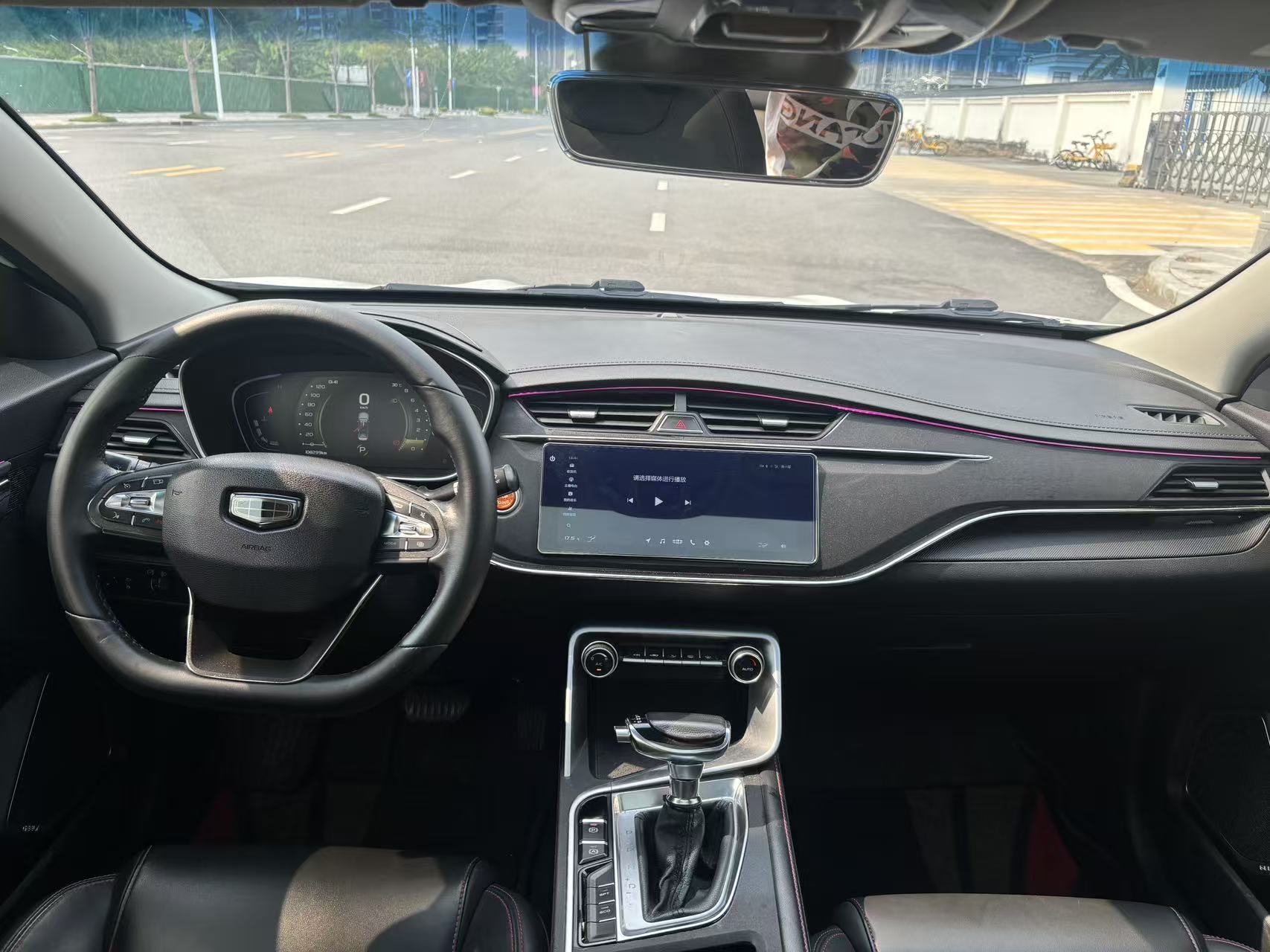 GEELY Binray 2019 изображение автомобиля #6