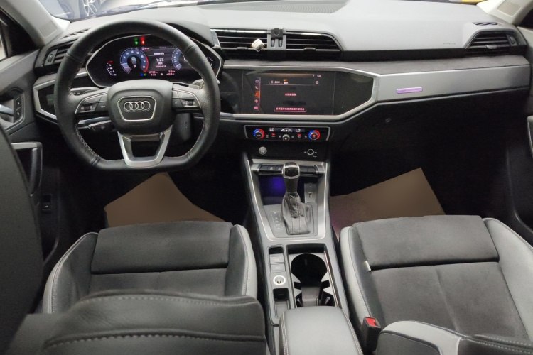 Audi Q3 2020 image de voiture #10