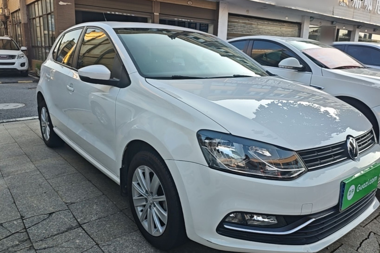 Volkswagen Polo 2017 #4 Volkswagen Polo 2017 car image #4